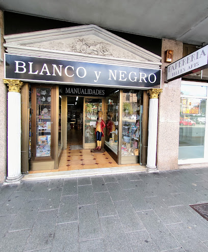 Blanco y Negro