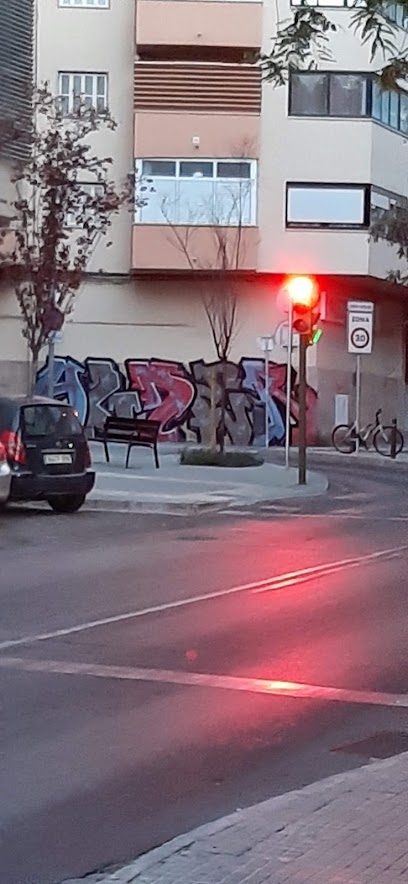 INDUSTRIA